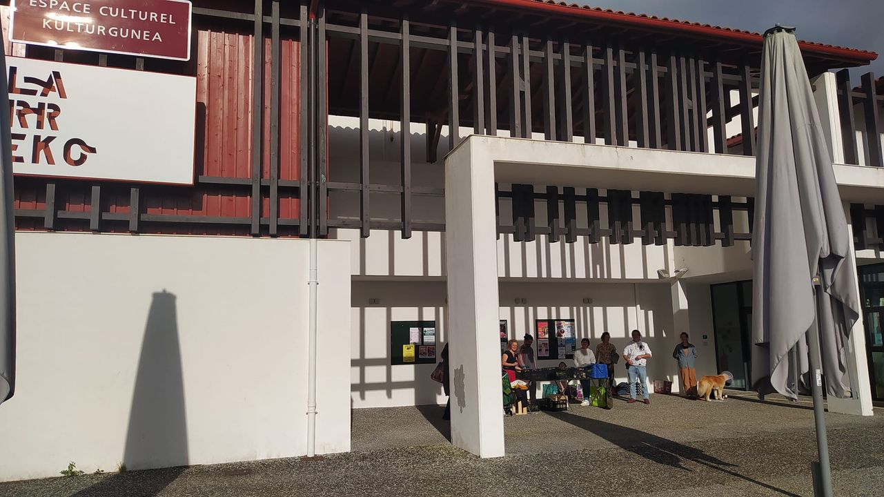 LieuDistLarreko